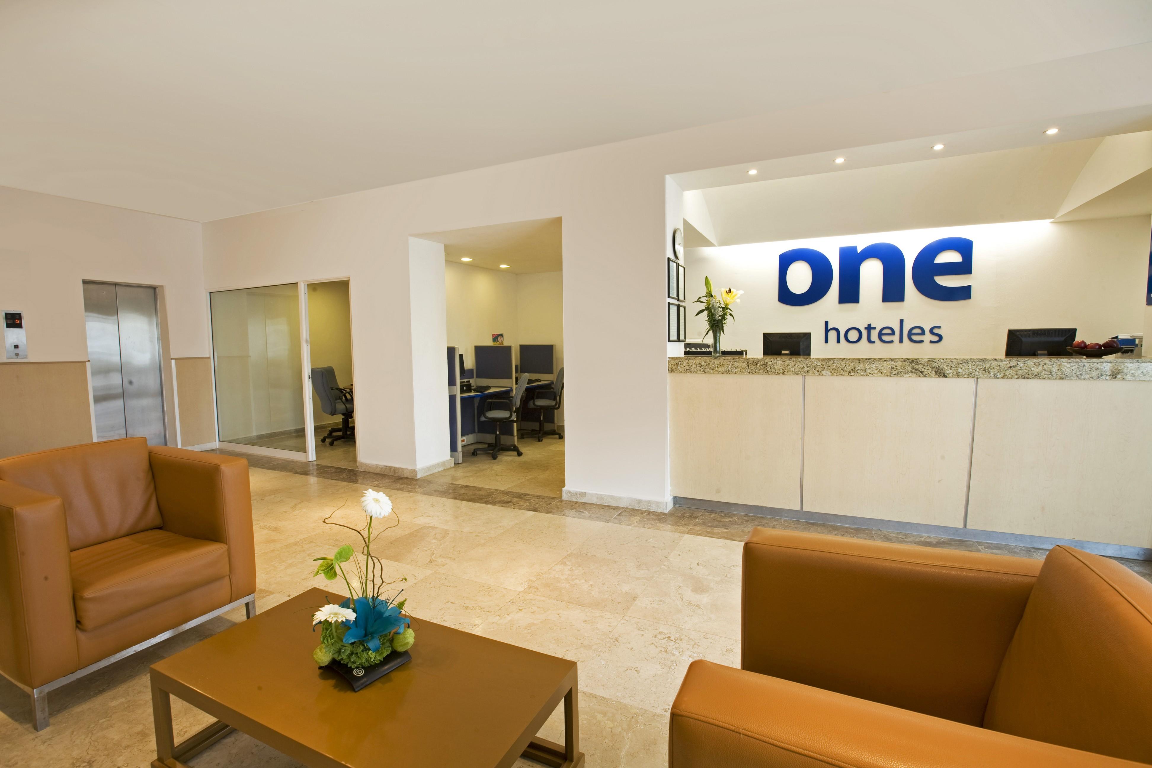 One Coatzacoalcos Forum Экстерьер фото